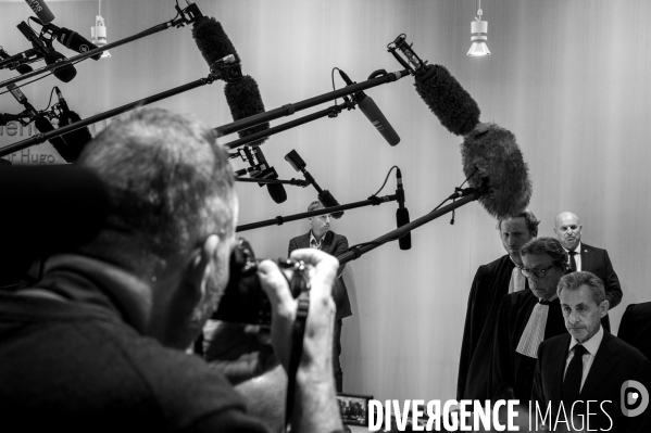 Nicolas Sarkozy après sa condamnation à cinq ans de prison.