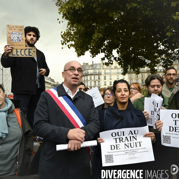 La SNCF dégrade le service des trains de nuits internationaux Paris-Berlin et Paris-Vienne. Le collectif   oui aux trains de nuit   dénonce.