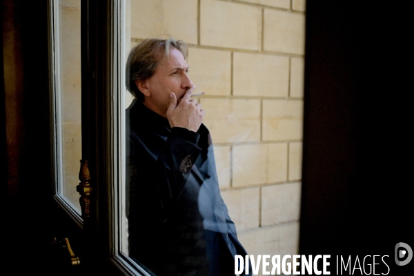 Nomination du Bureau de l Assemblée nationale / Election des 6 vice présidents et des 3 questeurs