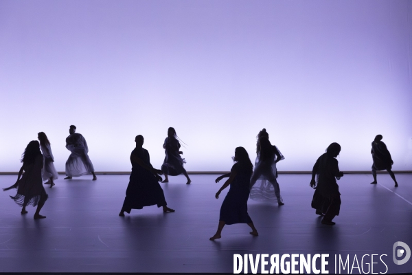 BOCA ABISSAL - Rafaela Sahyoun - Ballet de la ville de Sao Paulo