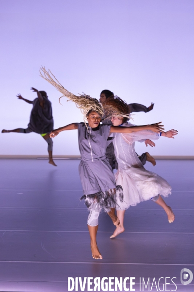 BOCA ABISSAL - Rafaela Sahyoun - Ballet de la ville de Sao Paulo