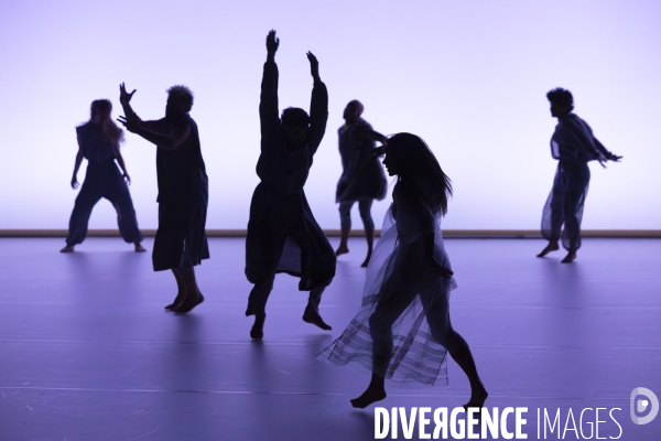 BOCA ABISSAL - Rafaela Sahyoun - Ballet de la ville de Sao Paulo