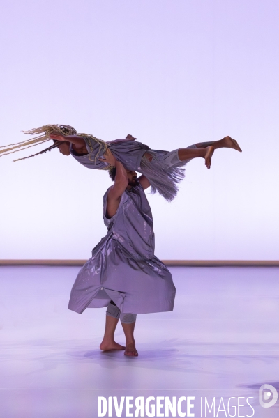 BOCA ABISSAL - Rafaela Sahyoun - Ballet de la ville de Sao Paulo