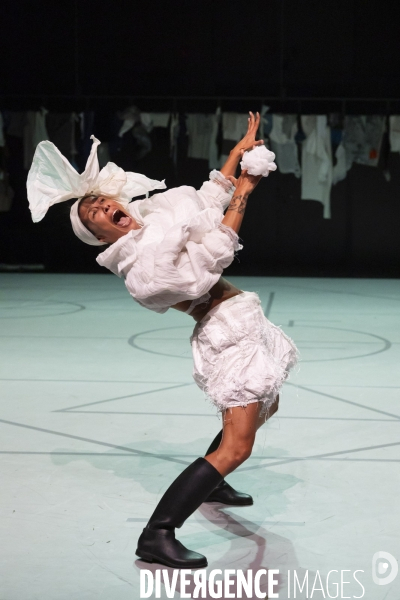 PARTERRE de Volmir Cordeiro