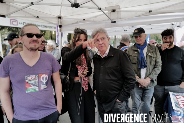 Jean Luc Melechon à la manifestation de l intersyndicale