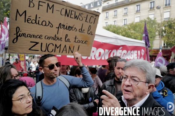 Jean Luc Melechon à la manifestation de l intersyndicale