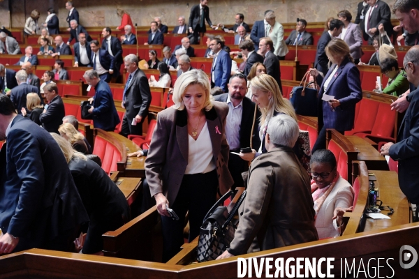 Assemblée Nationale élection des douze secrétaires du bureau