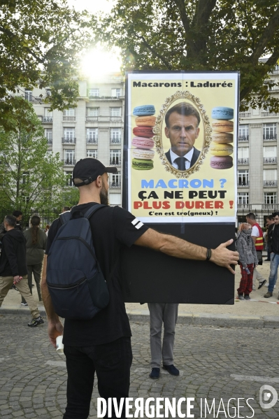 Manifestation Intersyndicale du 2 Octobre 2025 à Paris