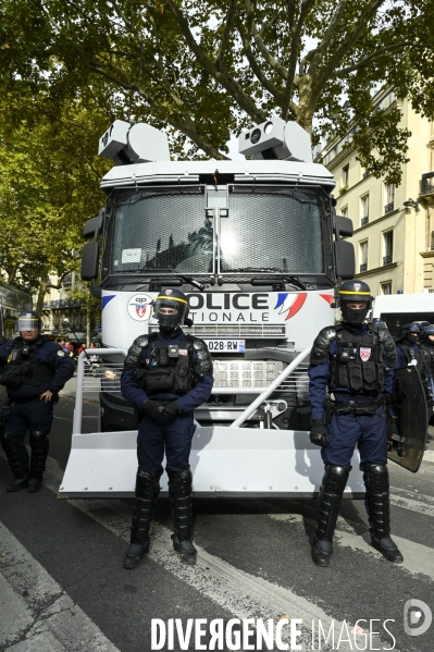 Manifestation Intersyndicale du 2 Octobre 2025 à Paris