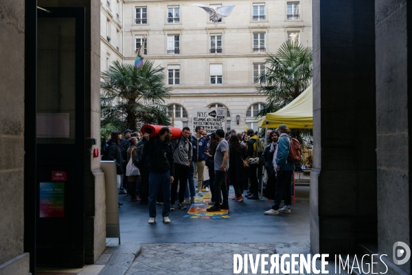 CAction surprise Collectif Le Revers .