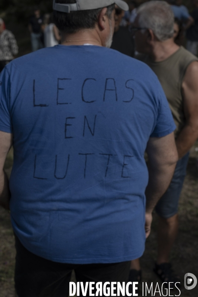 Rassemblement des anciens salariés de la papeterie Lecas à Nersac en Charente