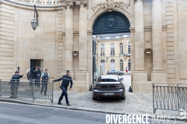 Les partis de gauche reçus à Matignon