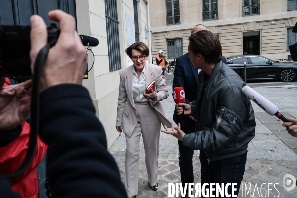 Gouvernement Lecornu - La reunion d urgence des LR