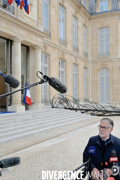 Demission de Sebastien Lecornu / les chefs de parti à l’Elysée