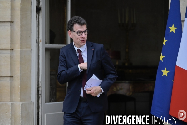 Sébastien LECORNU Premier ministre /  Premiere réunion de travail avec les membres du Gouvernement