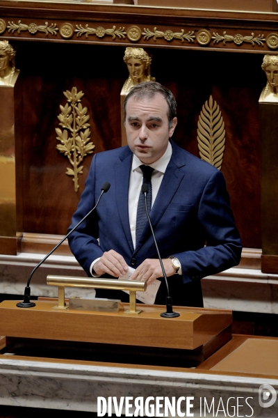 Sébastien Lecornu échappe à la censure, le gouvernement se maintient 