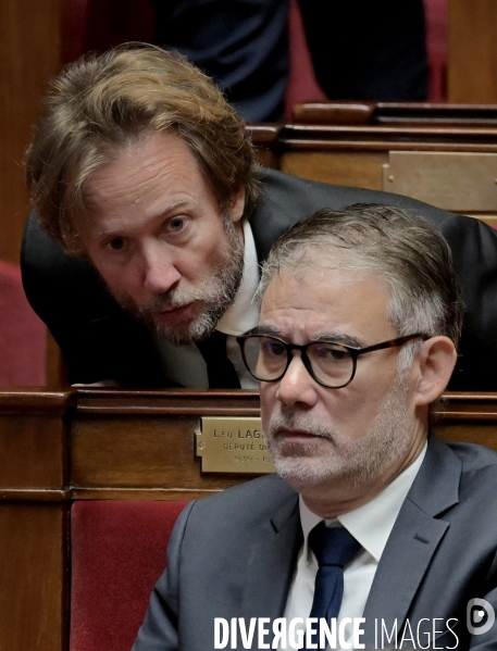 Sébastien Lecornu échappe à la censure, le gouvernement se maintient 