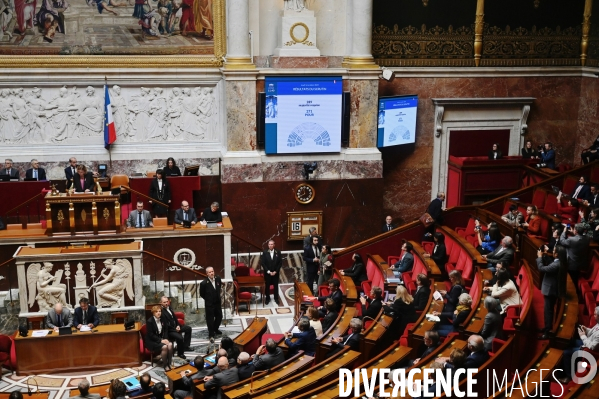 Sébastien Lecornu échappe à la censure, le gouvernement se maintient 
