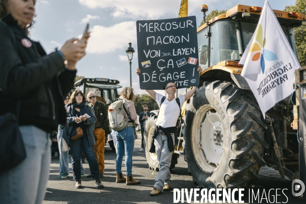 Manifestation de la Confederation paysanne contre le MERCOSUR