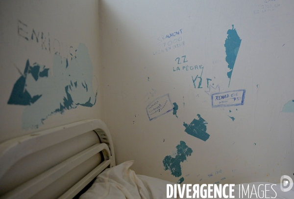 Le centre pénitentiaire de Fleury Mérogis / Le quartier des mineurs 