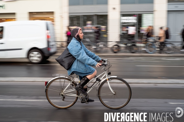Les parisiens à vélo