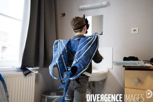 Illustrations Vivre en foyer