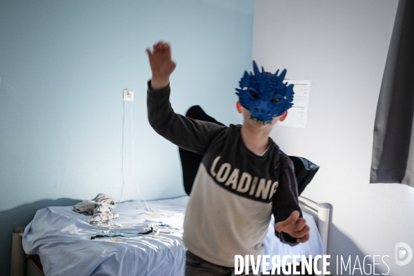 Illustrations Vivre en foyer