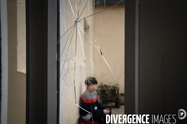 Illustrations Vivre en foyer