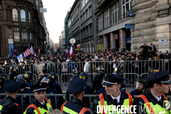 Budapest- hongrie - entre pouvoir et opposition, la fête nationale du peuple hongrois