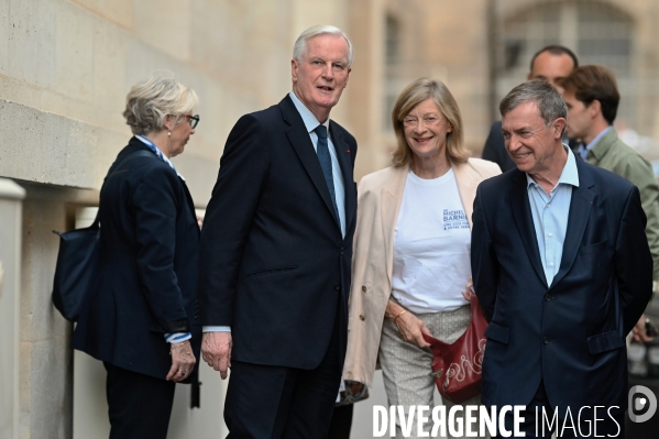 Dernier meeting de michel barnier avant le premier tour de la législative anticipée  