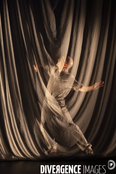 IN A LANDSCAPE de Russell Maliphant