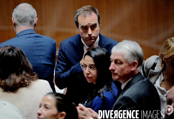 Assemblee Nationale / Questions au gouvernement