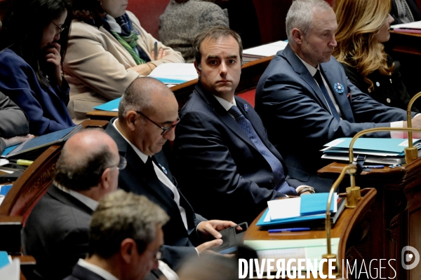 Assemblee Nationale / Questions au gouvernement