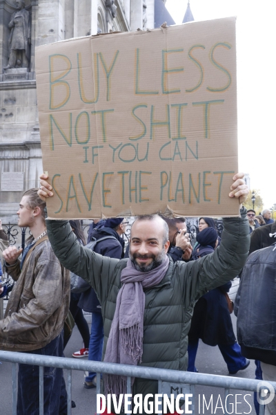 Ouverture de shein au bhv de paris
