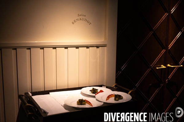 Prix Renaudot à Adélaïde de Clermont-Tonnerre.