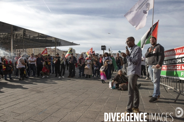 Appelons à la paix mondiale à Marseille