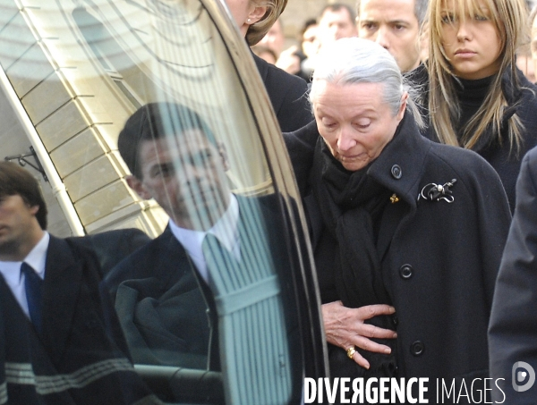 Enterrement de philippe noiret a l  eglise st clotilde a paris en presence de nombreuse personnalites