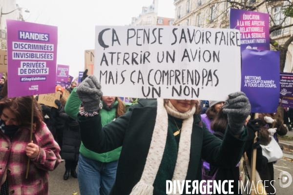 Manifestation contre les violences faites aux femmes
