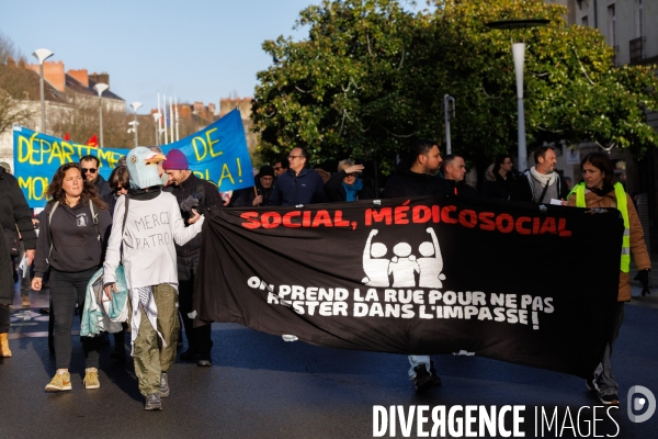 Manifestation contre le gouvernement Lecornu