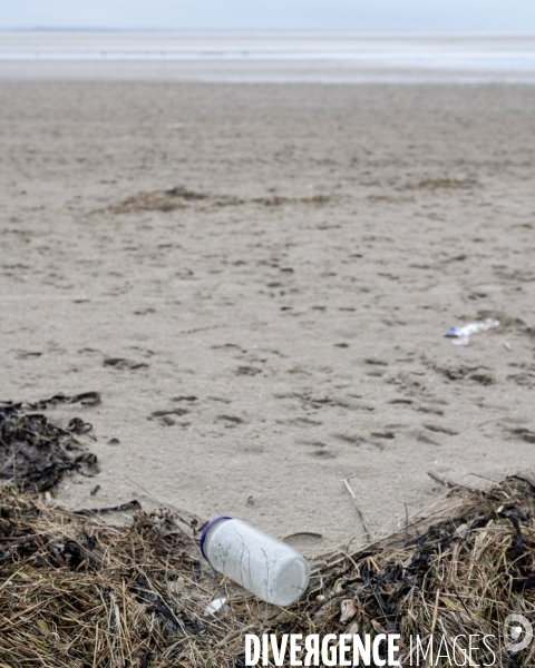Dechets sur la plage