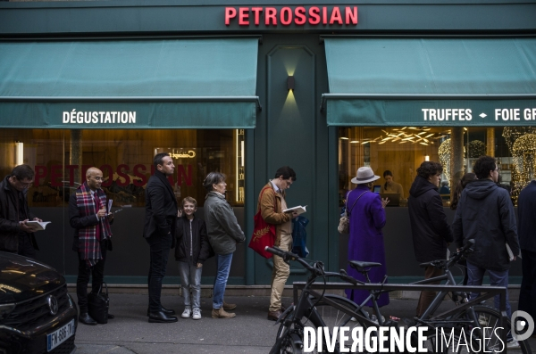 Signature du livre de nicolas sarkozy, journal d un prisonnier