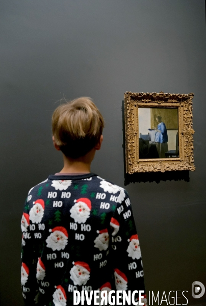 Au Rijksmuseum,  La Jeune Femme lisant une lettre   et  le jeune homme aux Péres Noel Oh Oh !