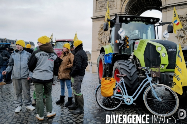 Manifestation des agriculteurs a Paris 