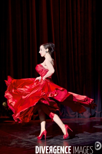 Cabaret new burlesque de kitty hartl