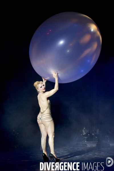Cabaret new burlesque de kitty hartl