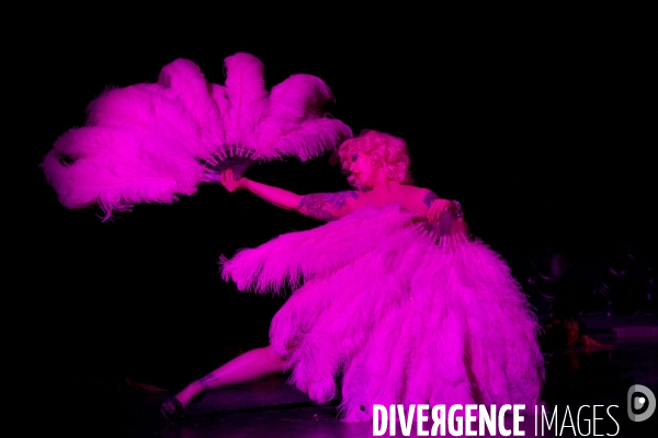 Cabaret new burlesque de kitty hartl