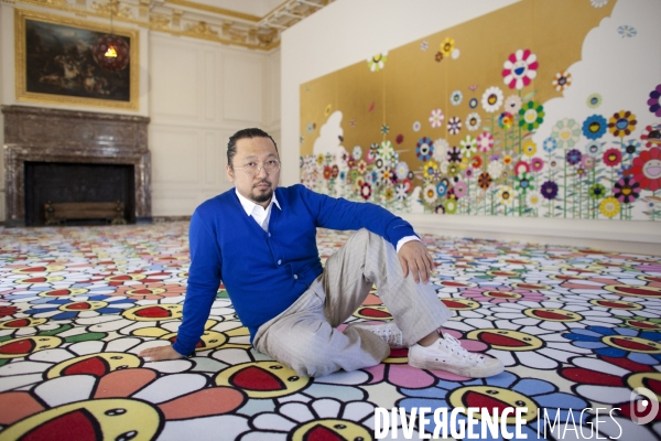 Exposition Murakami dans le parc et le chateau de Versailles