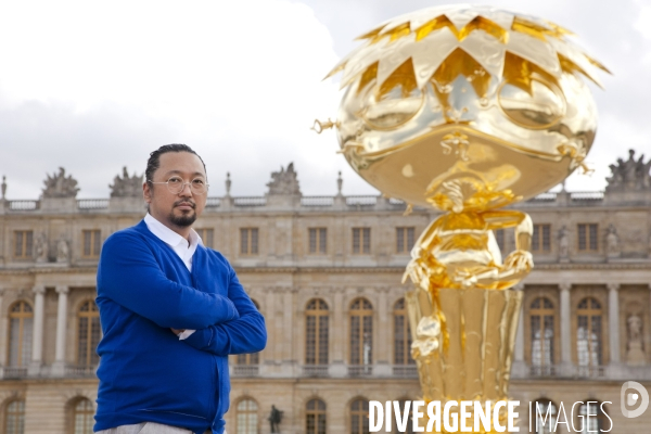 Exposition Murakami dans le parc et le chateau de Versailles