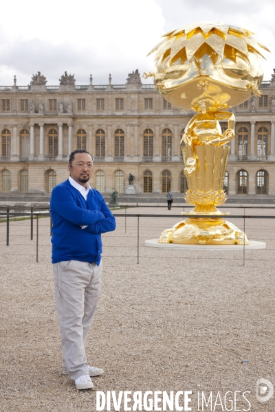 Exposition Murakami dans le parc et le chateau de Versailles