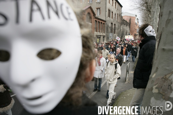 Manifestation anti-CPE du 18 mars 2006 à Toulouse